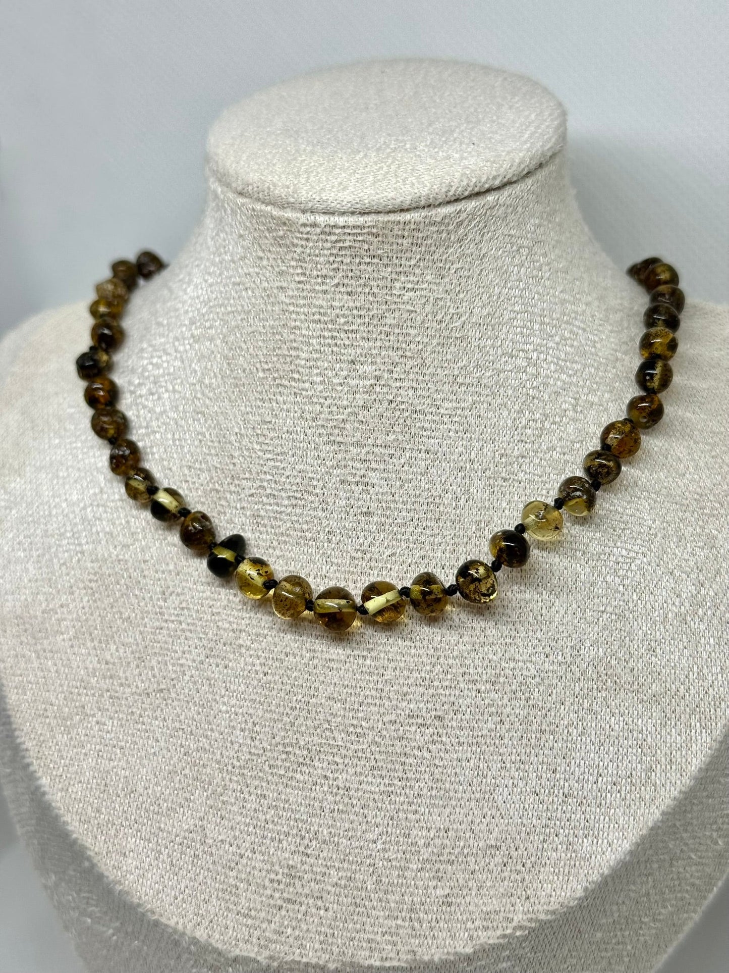 Barnsteen Babyketting - Groen (33 cm)