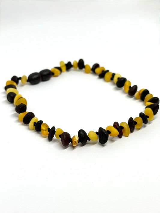 Ruwe Barnsteen Enkelband - Boter & Zwart (26 cm)