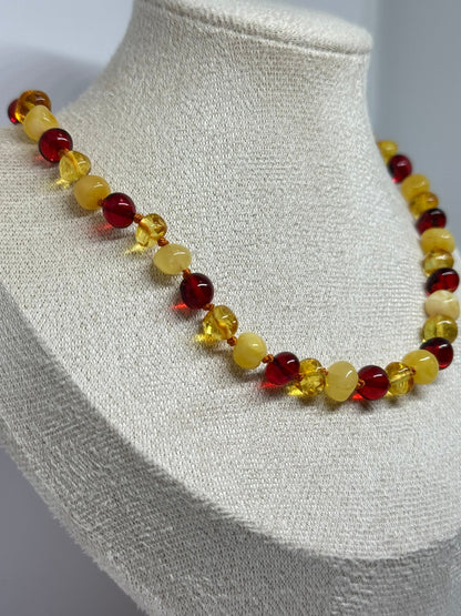 Barnsteen Babyketting - Multicolor Ruby (33 cm)